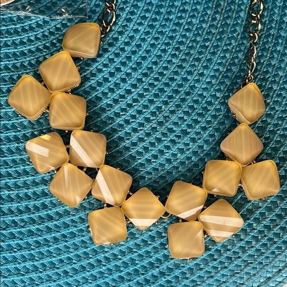 Geometric Necklace and Earrings Set, Beige and Metallic Grey Copper.Muted colors - Picture 3 of 10